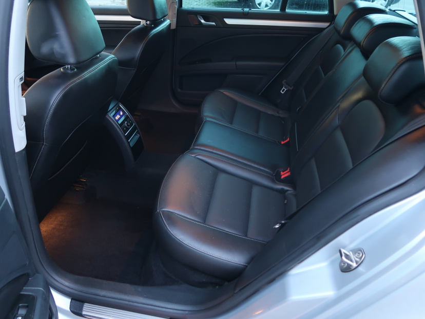 Škoda Superb, 2014