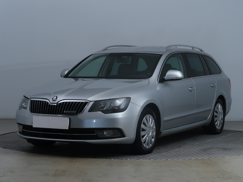 Škoda Superb, 2014