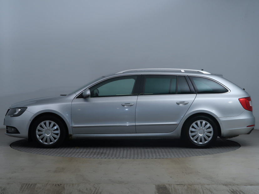 Škoda Superb, 2014