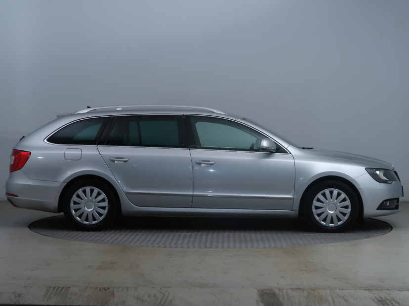 Škoda Superb, 2014