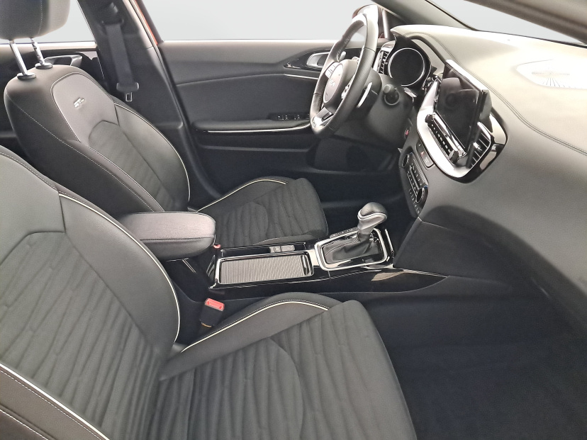Kia ProCeed, 2025