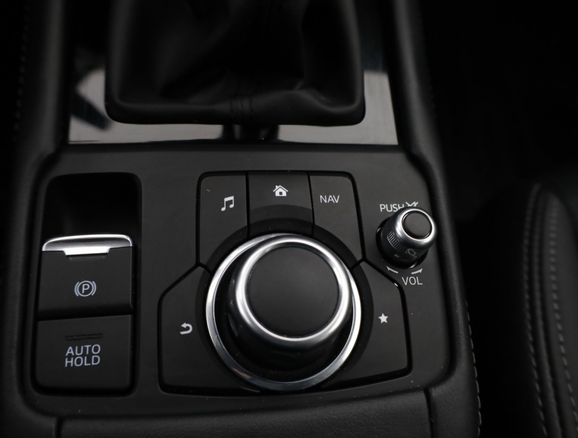 Mazda CX-3, 2019