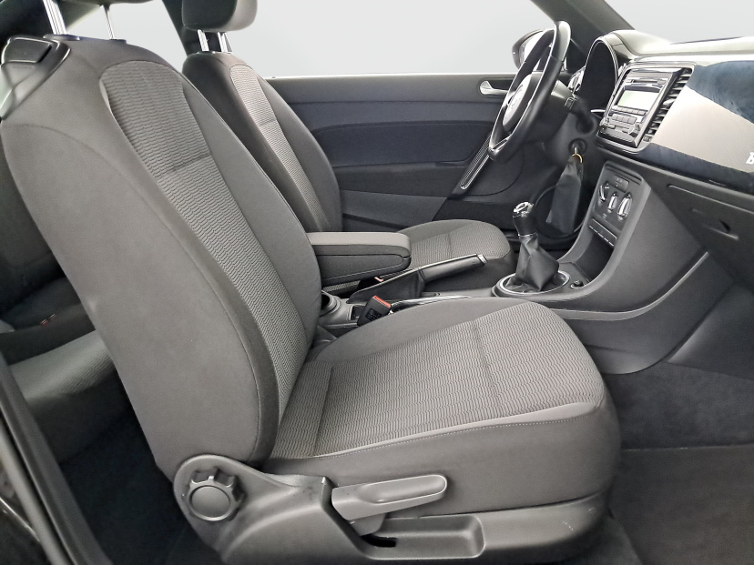 Volkswagen Beetle, 2013