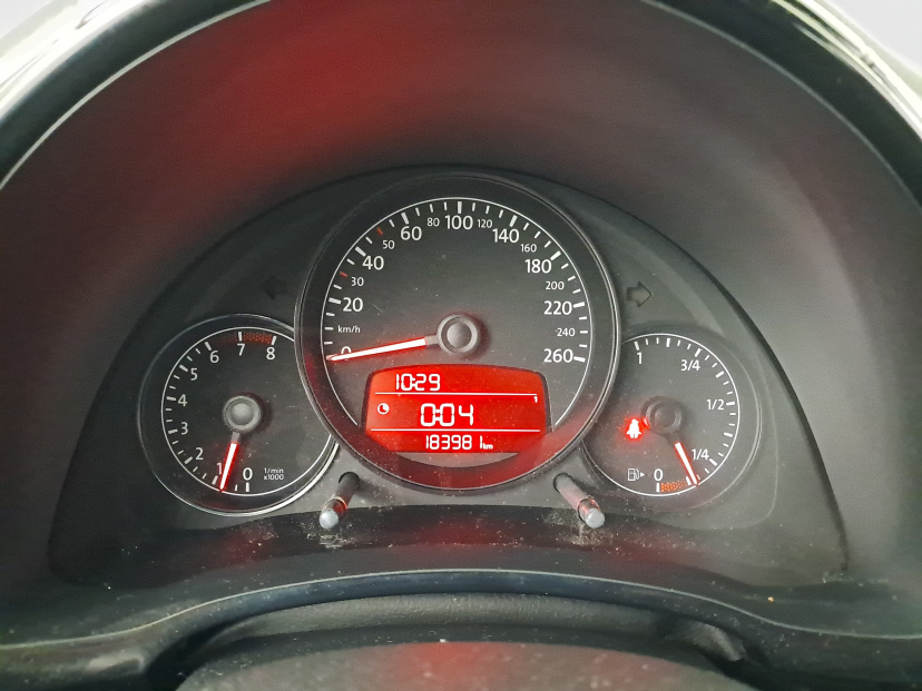 Volkswagen Beetle, 2013