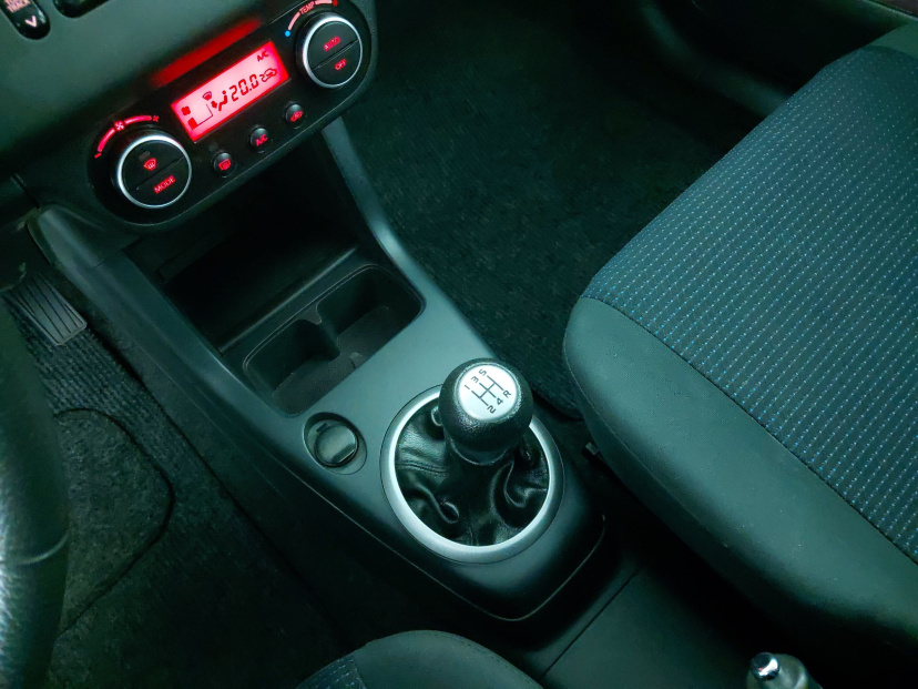 Suzuki Swift, 2010
