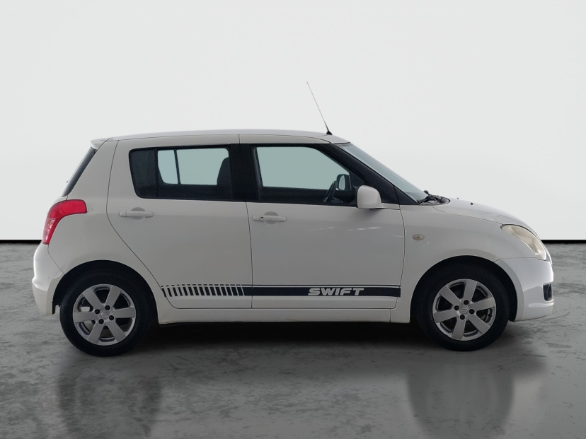 Suzuki Swift, 2010