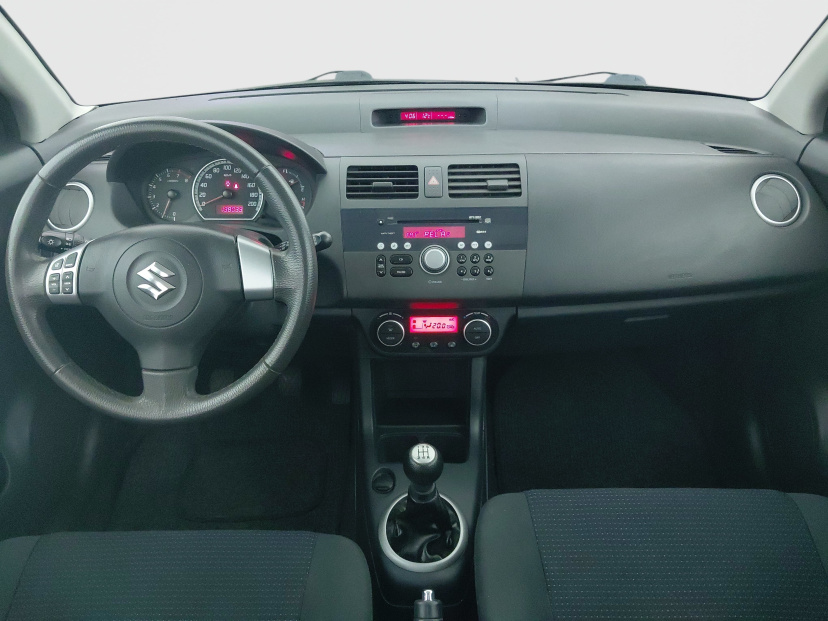 Suzuki Swift, 2010