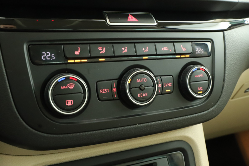 Volkswagen Sharan, 2015
