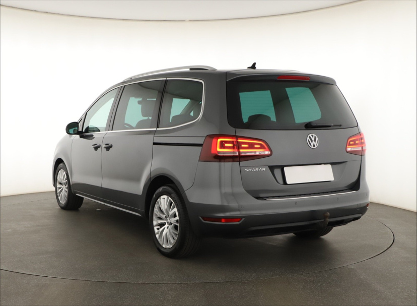 Volkswagen Sharan, 2015
