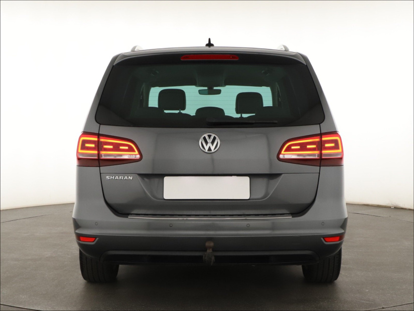 Volkswagen Sharan, 2015