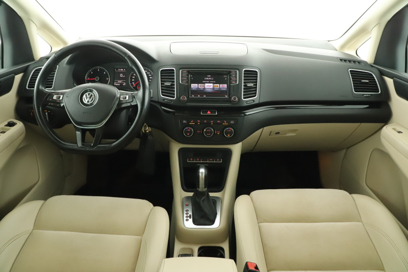Volkswagen Sharan, 2015