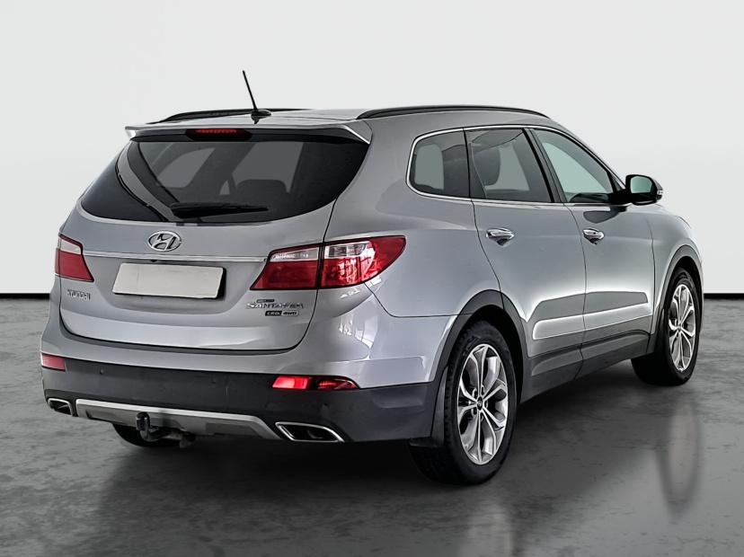 Hyundai Grand Santa Fe, 2015