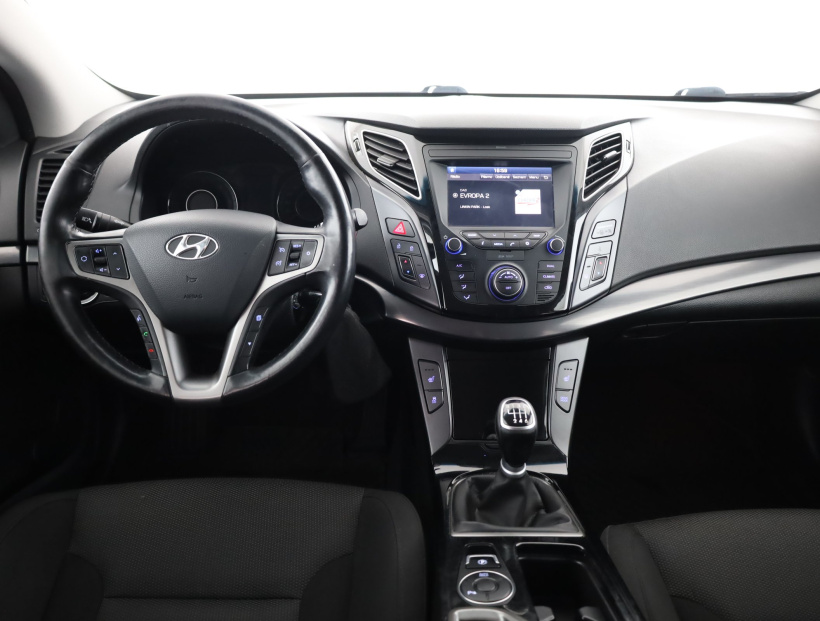 Hyundai i40, 2017