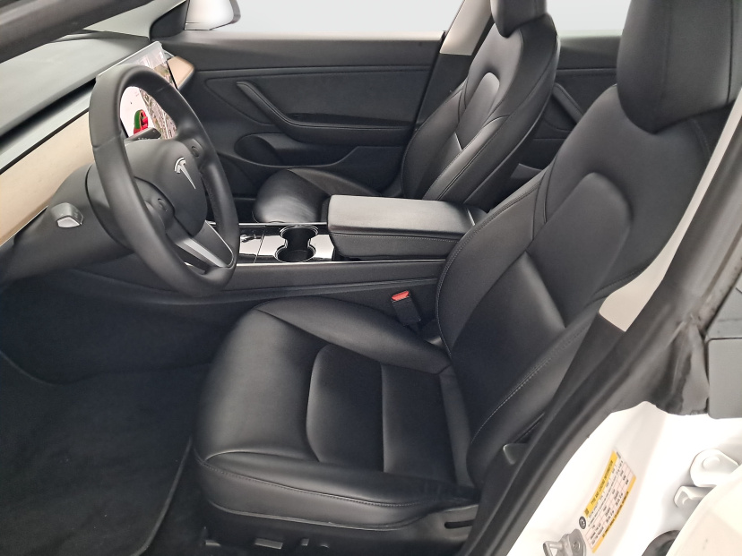 Tesla Model 3, 2020
