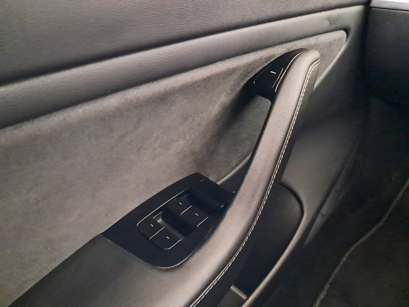 Tesla Model 3, 2020