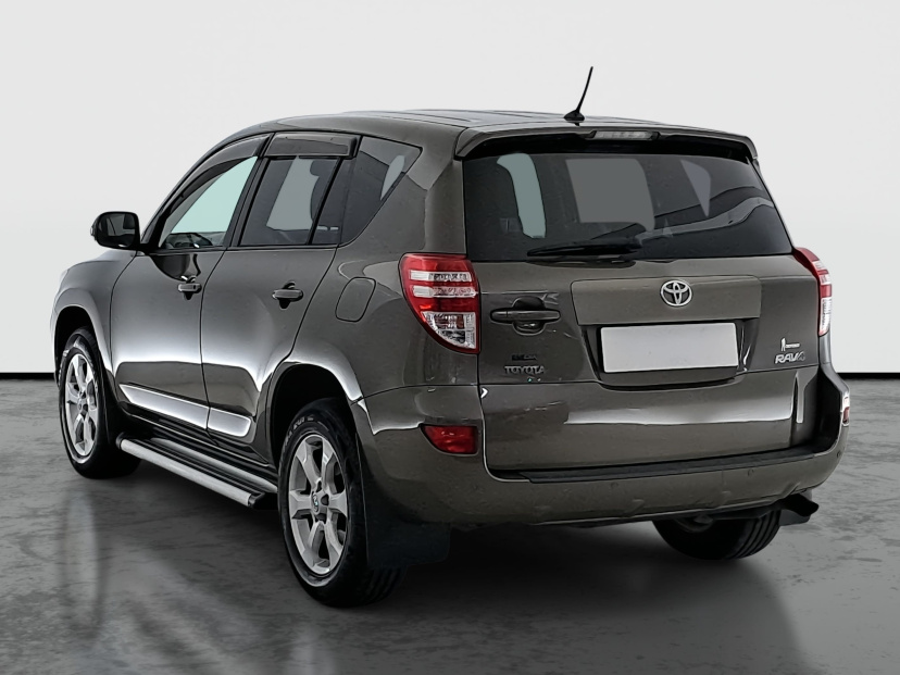 Toyota RAV 4, 2011