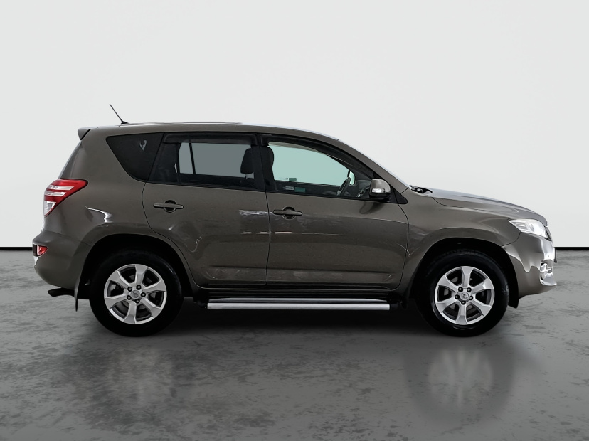 Toyota RAV 4, 2011