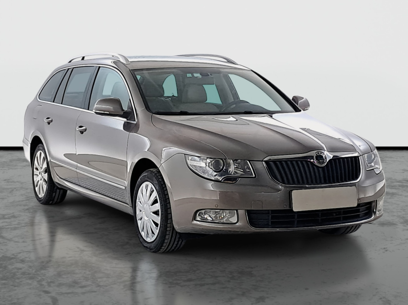 Škoda Superb, 2010