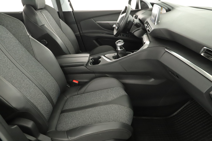 Peugeot 5008, 2020