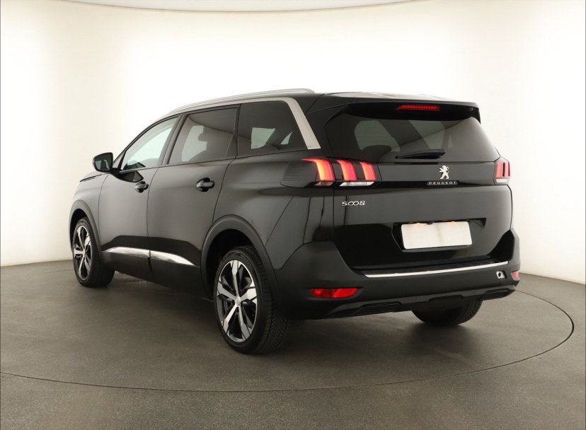 Peugeot 5008, 2020