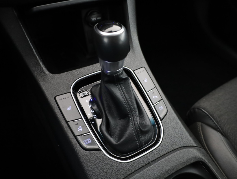 Hyundai i30, 2022