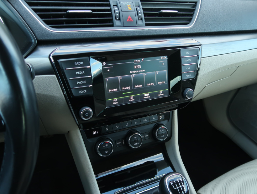 Škoda Superb, 2016