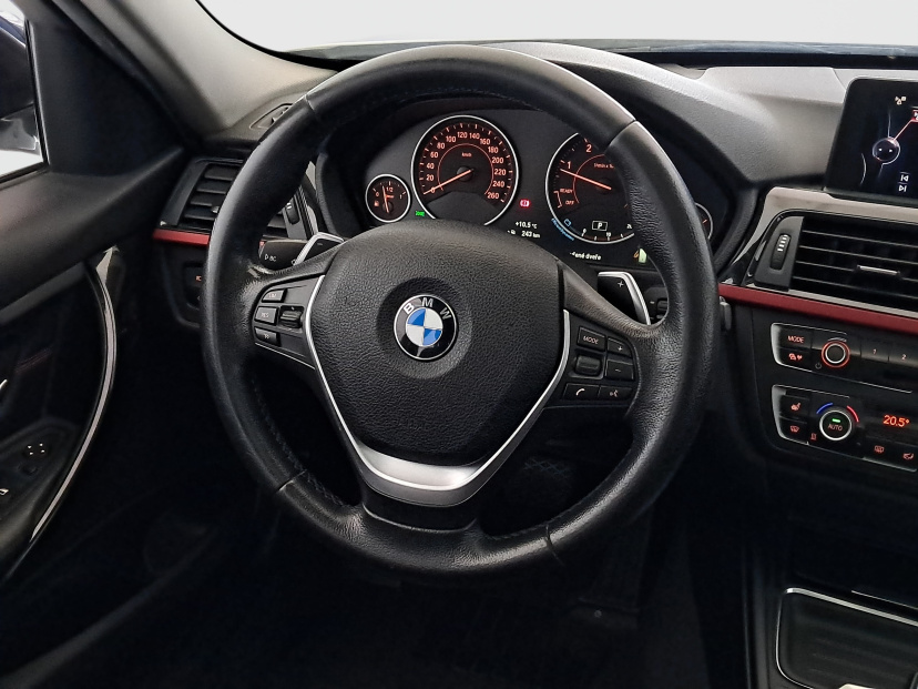 BMW 3, 2015