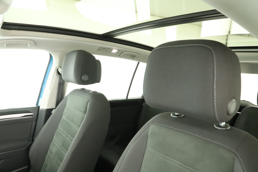 Volkswagen Touran, 2016
