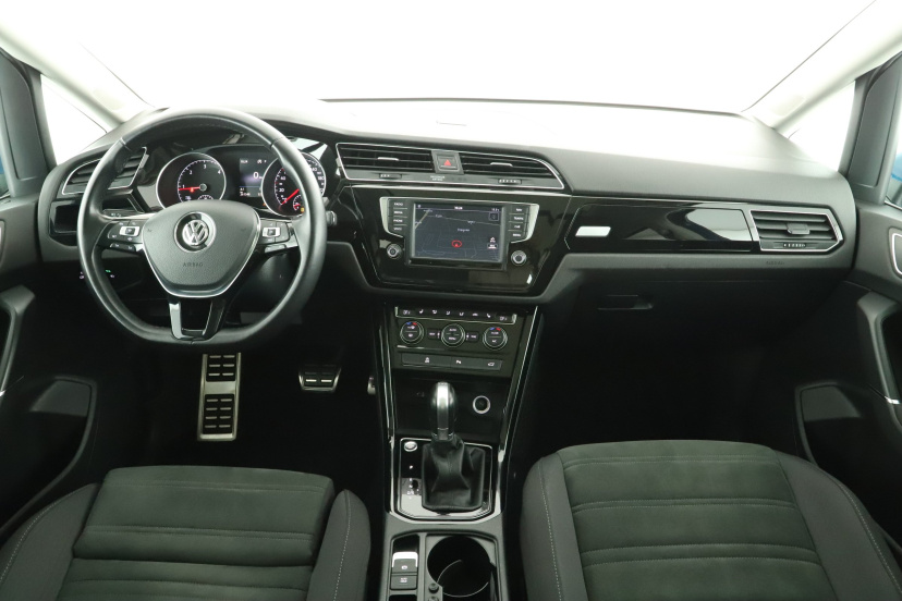 Volkswagen Touran, 2016