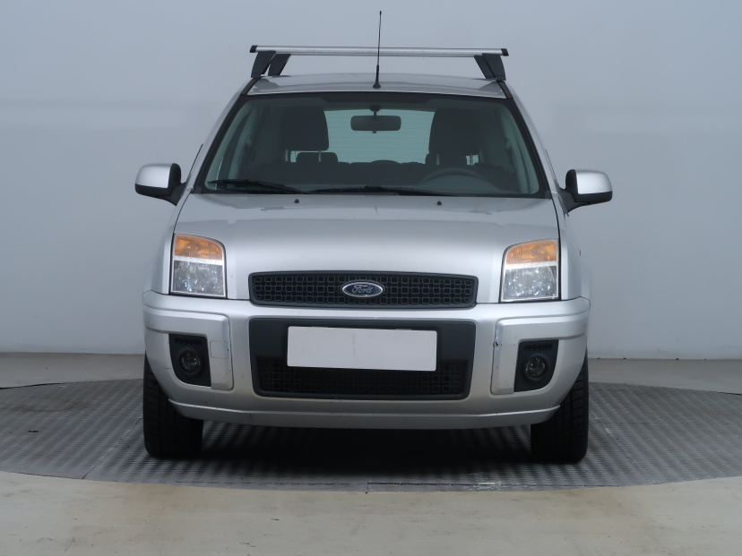 Ford Fusion, 2010
