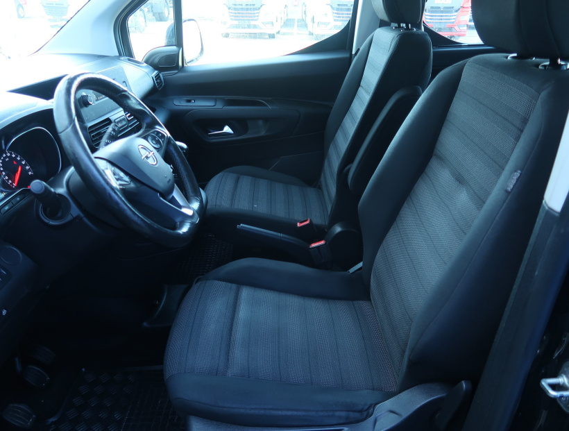 Opel Combo, 2018