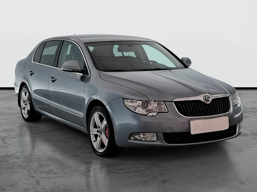 Škoda Superb, 2011