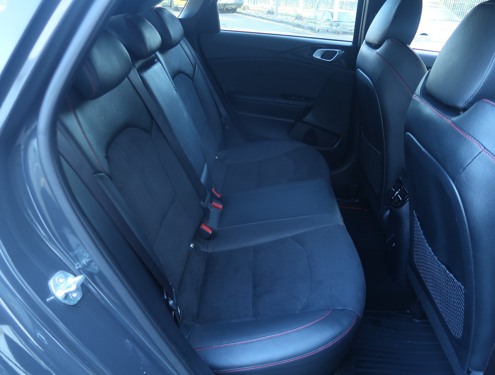 Kia Ceed - 2024