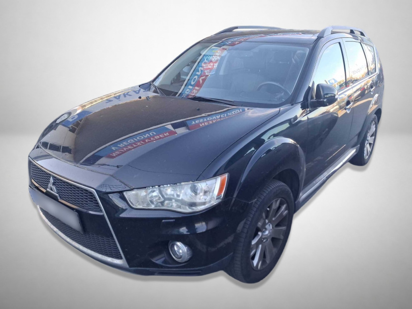 Mitsubishi Outlander, 2012