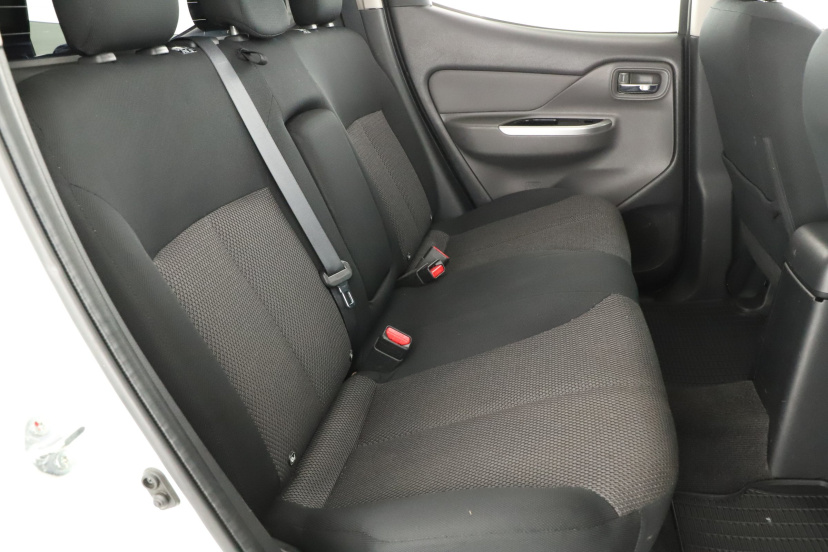 Mitsubishi L200, 2017