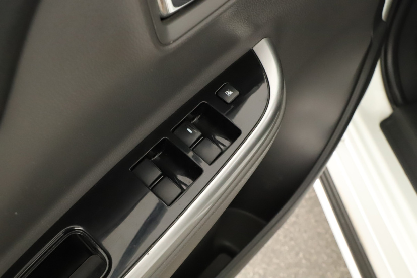 Mitsubishi L200, 2017