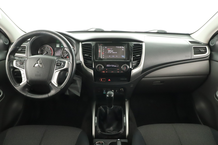 Mitsubishi L200, 2017