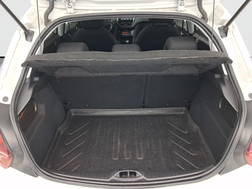 Peugeot 208, 2019