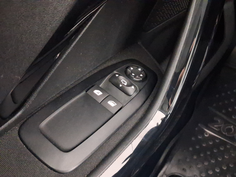 Peugeot 208, 2019