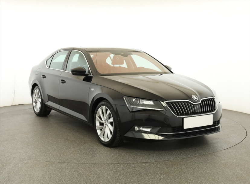 Škoda Superb, 2017