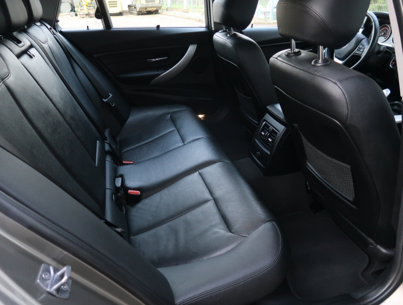 BMW 3, 2018