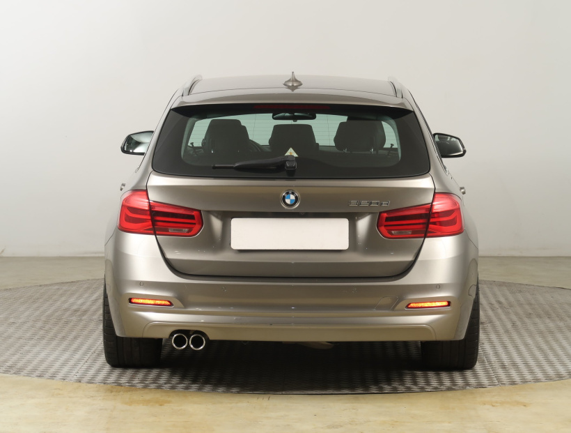BMW 3, 2018