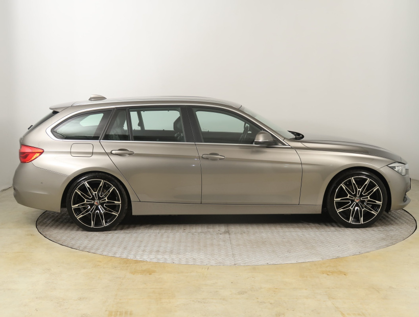 BMW 3, 2018