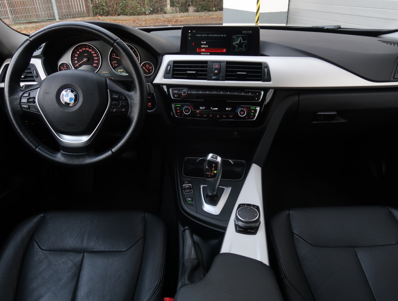 BMW 3, 2018