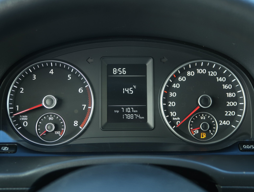 Volkswagen Caddy, 2011