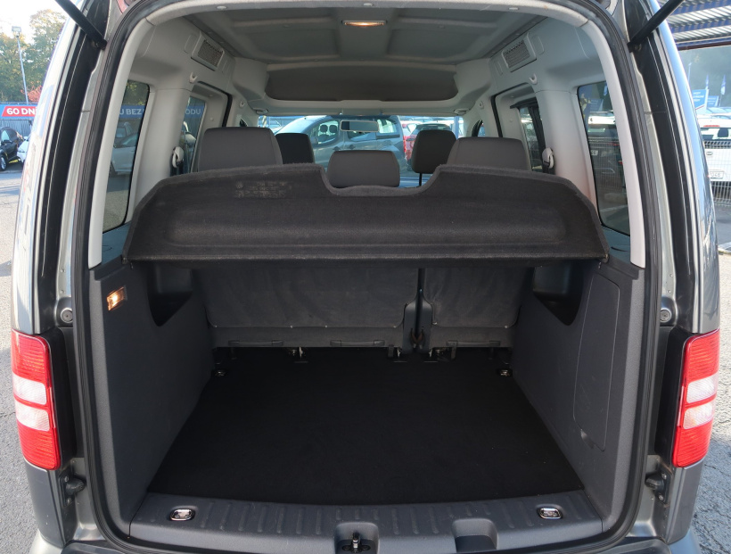 Volkswagen Caddy, 2011