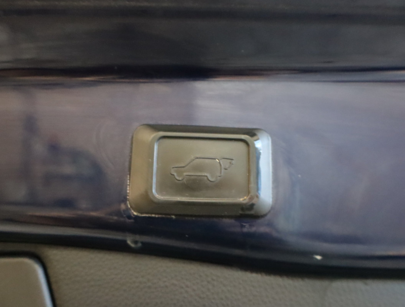 Toyota RAV 4, 2023