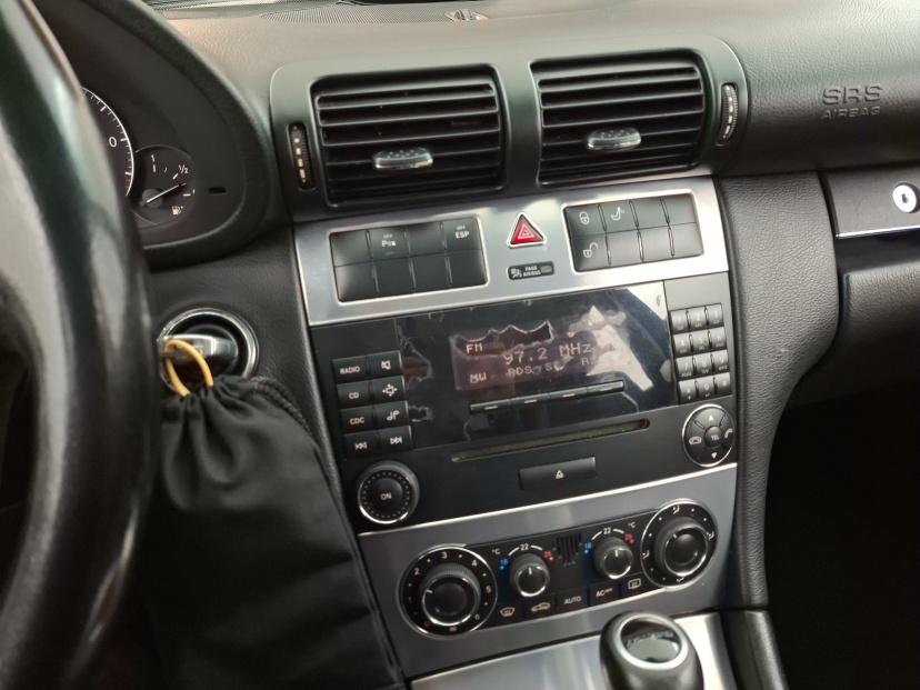 Mercedes-Benz C, 2004