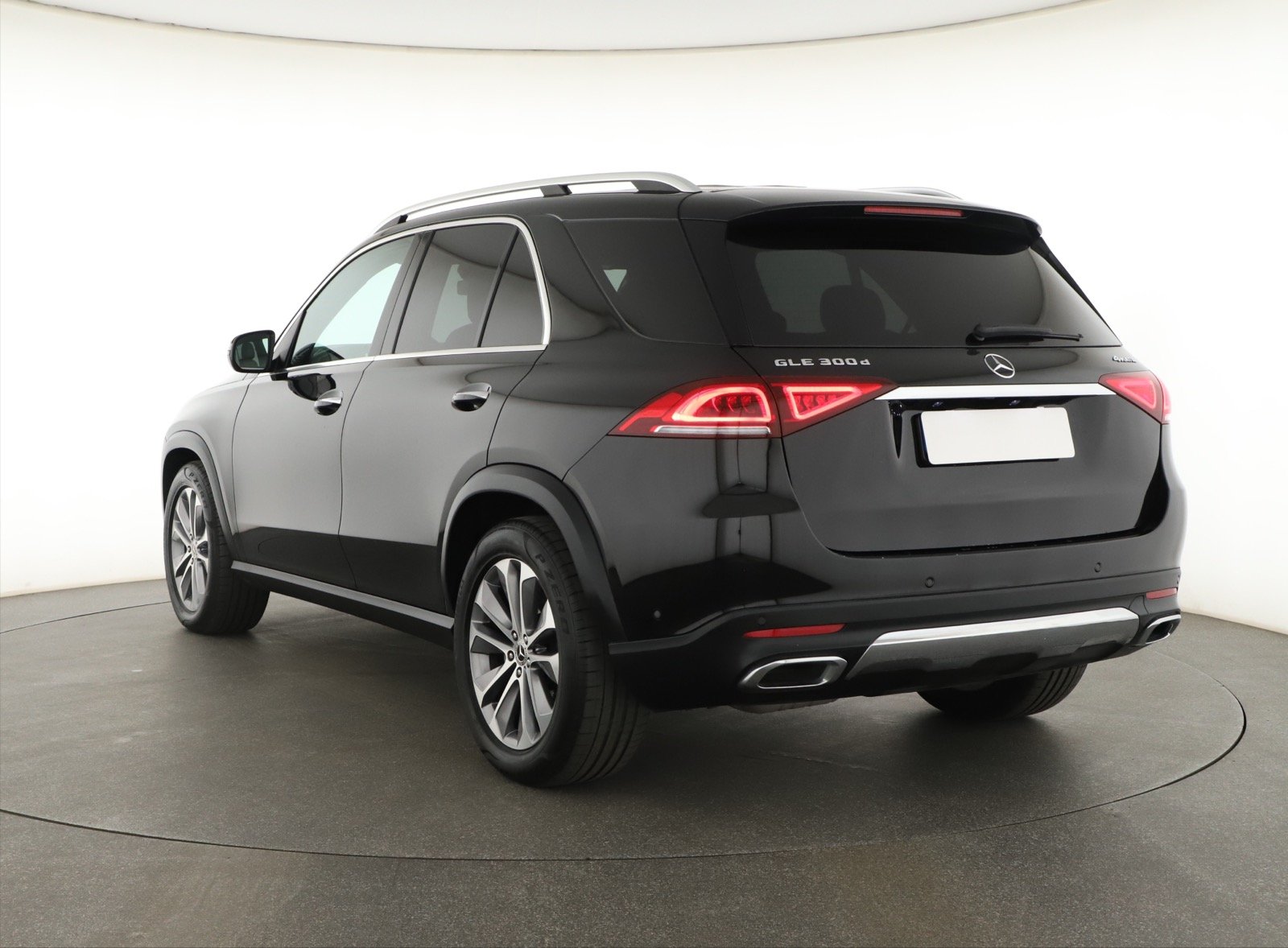 Mercedes-Benz GLE - 2023
