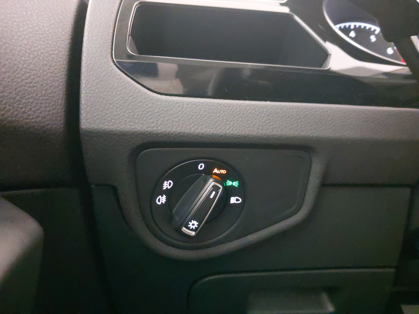Volkswagen Touran, 2020
